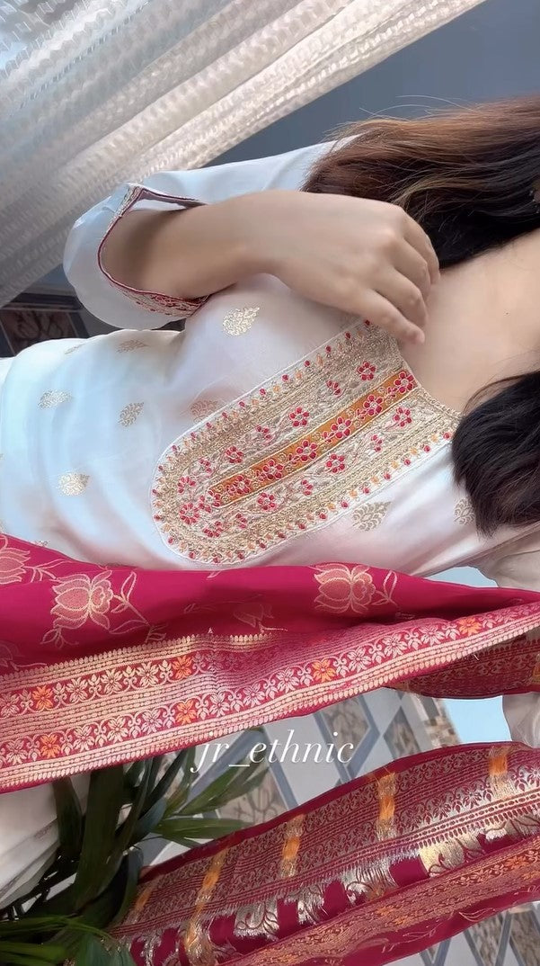 New Beautiful silk set